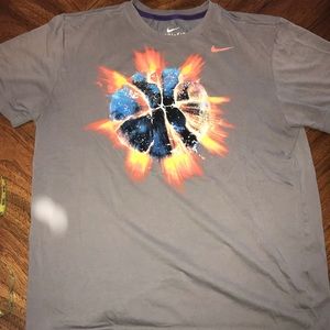 Nike Graphic T-shirt
